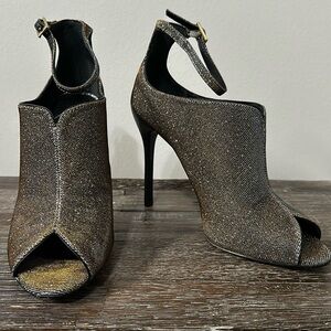 Brian Atwood Iridescent Glitter Bfliese Stiletto Heels US 7.5 EUC